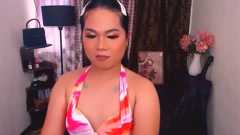 Snapshot of sophiacollinsx chatting on 05.30.26 sophia will make u day online show from 05.30.26
