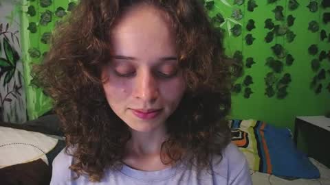Snapshot of sophiamiller6 chatting on 07.02.26 sophiamiller6 online show from 07.02.26