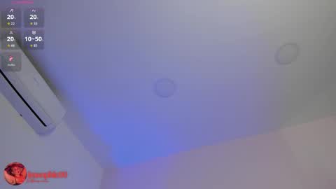 Snapshot of sophiarossee chatting on 10.22.25 Sofi online show from 10.22.25