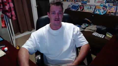 Snapshot of sophiaroze chatting on 12.25.24 sophiaroze online show from 12.25.24