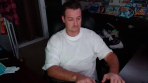 Snapshot of sophiaroze chatting on 12.26.24 sophiaroze online show from 12.26.24