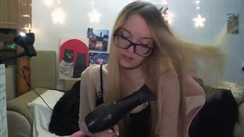 SophiaSonata online show from 09.20.25