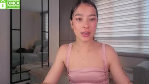 Sophie  online show from 12.22.25