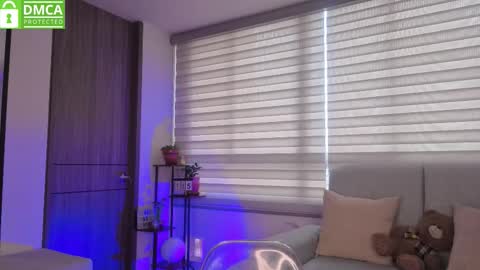 Sophie  online show from 01.15.26