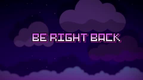 Snapshot of sophie_collins13 chatting on 11.24.25 Sophie online show from 11.24.25