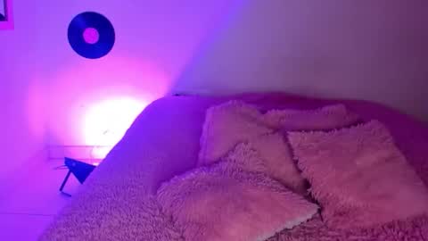 Snapshot of sophie_collins13 chatting on 01.13.26 Sophie online show from 01.13.26