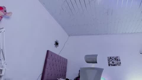 sophie doll online show from 02.04.26