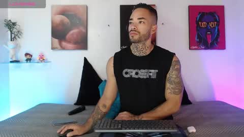 SOPHIE - FOXX online show from 01.17.26