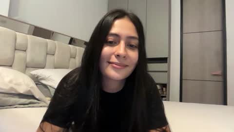 Snapshot of sophie_foxxx chatting on 05.02.26 Sophie online show from 05.02.26