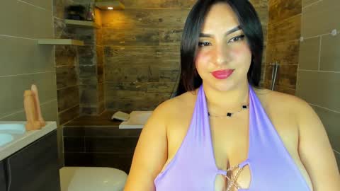 Snapshot of sophie_grays chatting on 09.10.25 S O P H I E online show from 09.10.25
