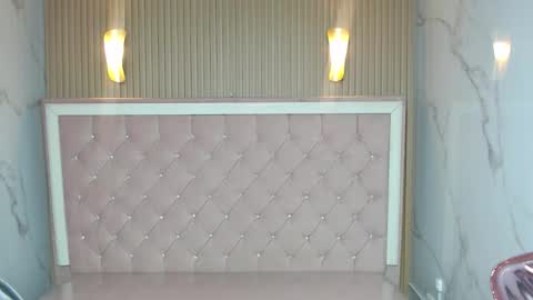 Snapshot of sophie_jones_b chatting on 02.15.26 sophie_jones_b online show from 02.15.26