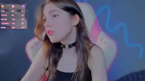 Snapshot of sophie_nomenal_ chatting on 07.12.26 sophie_nomenal_ online show from 07.12.26