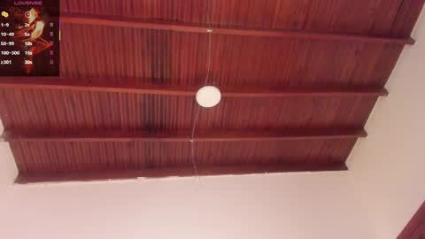 sophie_smith19 online show from 10.16.25