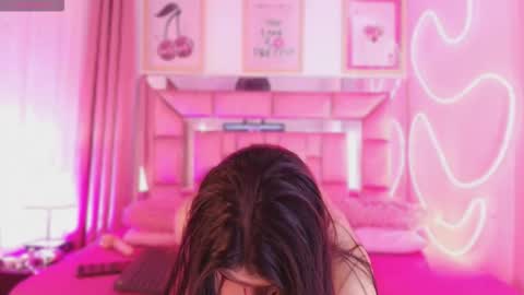 Sophie  online show from 12.22.25