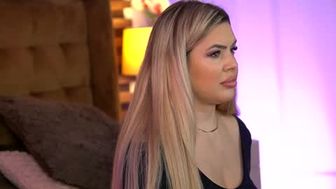 Sophie online show from 02.08.26