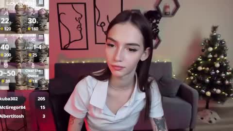 Snapshot of sophiecherrie chatting on 12.10.24 Sophie online show from 12.10.24