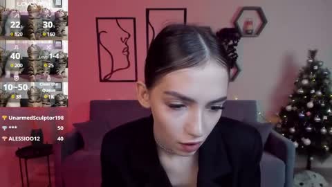 Snapshot of sophiecherrie chatting on 01.13.25 Sophie online show from 01.13.25