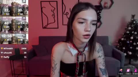 Snapshot of sophiecherrie chatting on 01.15.25 Sophie online show from 01.15.25
