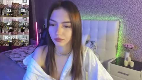 Snapshot of sophiecherrie chatting on 02.08.25 Sophie online show from 02.08.25