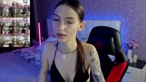 Snapshot of sophiecherrie chatting on 02.20.25 Sophie online show from 02.20.25