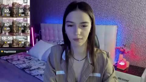 Snapshot of sophiecherrie chatting on 03.07.25 Sophie online show from 03.07.25