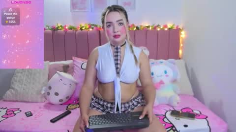 sophiee rosee online show from 11.07.25