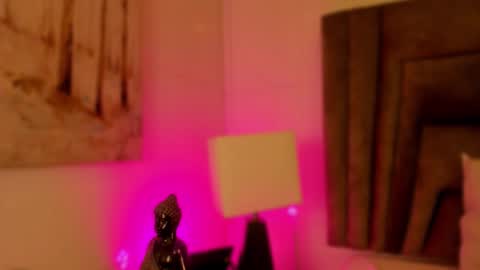 Sophie  online show from 01.16.26