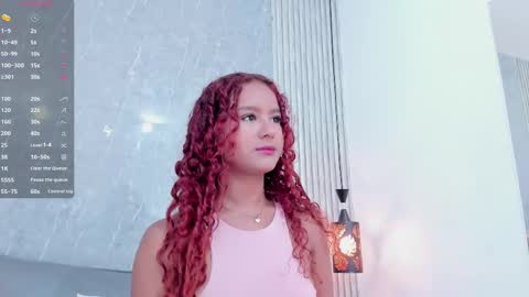 Snapshot of sophiee_velvet chatting on 02.27.25 online show from 02.27.25