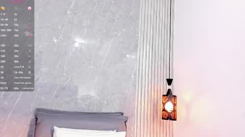 Snapshot of sophiee_velvet chatting on 03.10.25 online show from 03.10.25