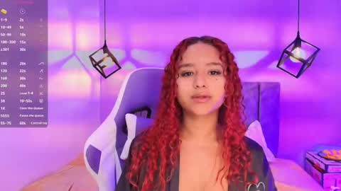 Snapshot of sophiee_velvet chatting on 09.09.25 online show from 09.09.25