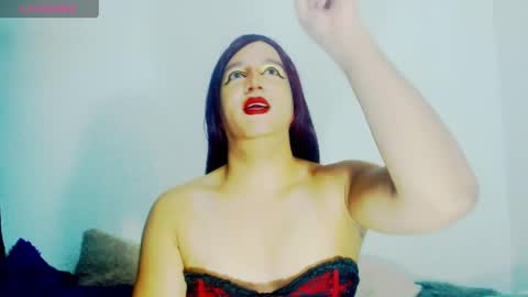sophiehillsxo online show from 05.06.26