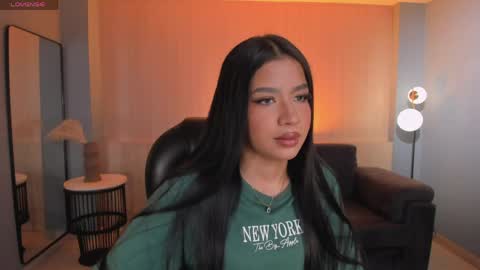 Sophie Houston online show from 06.02.26