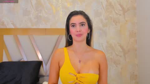 Sophie online show from 02.08.25