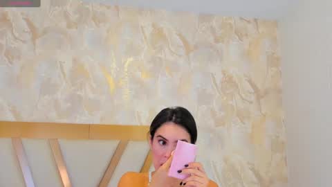 Sophie online show from 02.10.25