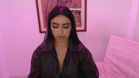 Snapshot of sophielambert_ chatting on 03.27.26 Sophie online show from 03.27.26