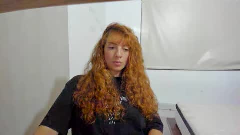 Snapshot of sophielatina chatting on 02.03.26 Sophia online show from 02.03.26