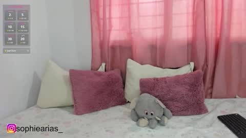 Sophie online show from 09.11.25