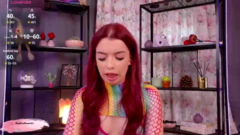 Snapshot of sophieraee chatting on 05.11.26 sophieraee online show from 05.11.26