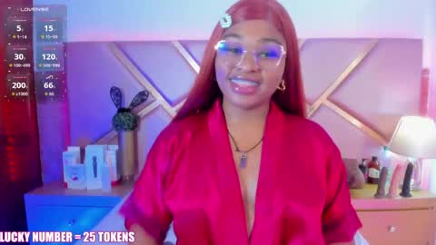 Sophie online show from 04.13.26