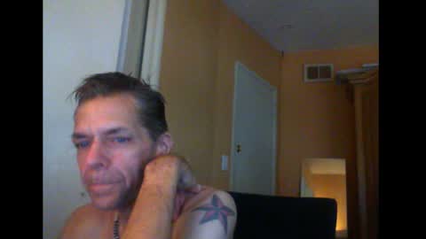 Snapshot of sophiestar12 chatting on 12.11.24 Sophiestar online show from 12.11.24