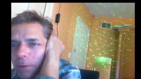 Snapshot of sophiestar12 chatting on 12.28.24 Sophiestar online show from 12.28.24