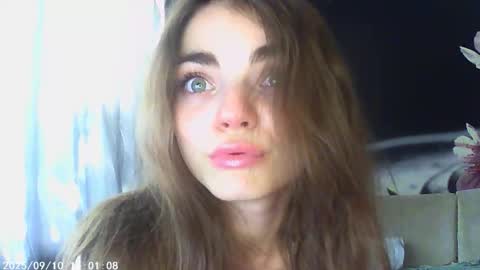 Snapshot of sophiesuvi chatting on 09.09.25 Sophie and my bestie Mandy    online show from 09.09.25