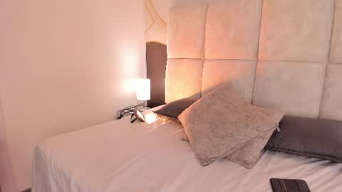 Snapshot of sophiie_rosee chatting on 07.21.26 sophiie_rosee online show from 07.21.26