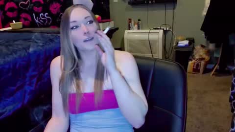 Soph online show from 03.13.26