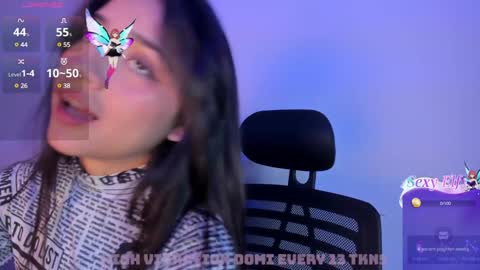 Snapshot of sophy_smilesweet chatting on 12.16.24 SOPHY ROGERS online show from 12.16.24