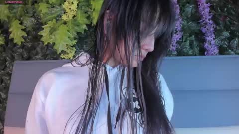 Snapshot of sophy_smilesweet chatting on 01.08.25 SOPHY ROGERS online show from 01.08.25