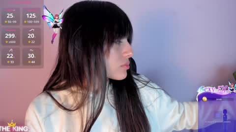 Snapshot of sophy_smilesweet chatting on 02.05.25 SOPHY ROGERS online show from 02.05.25