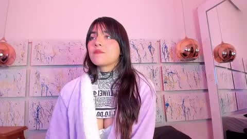 Snapshot of sophy_smilesweet chatting on 02.19.25 SOPHY ROGERS online show from 02.19.25