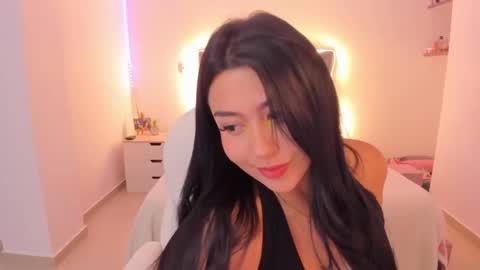 Sophy Bunny online show from 01.18.26