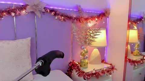 Sophy online show from 12.16.25